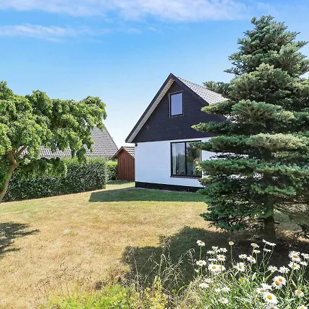 Rustic Holiday In Funen With Terrace * Bogense