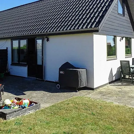 Rustic Holiday In Funen With Terrace * Bogense